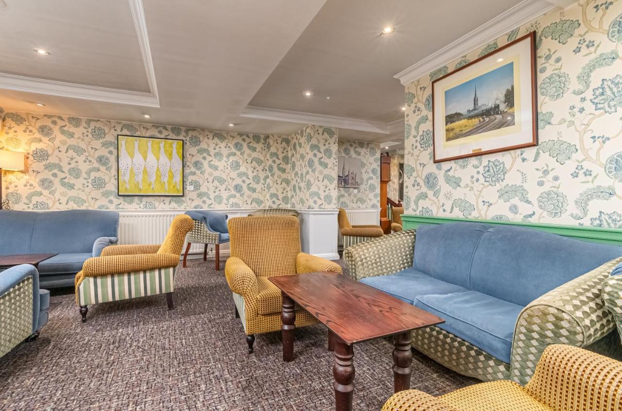 Mercure Salisbury White Hart Hotel & Apartments Dış mekan fotoğraf