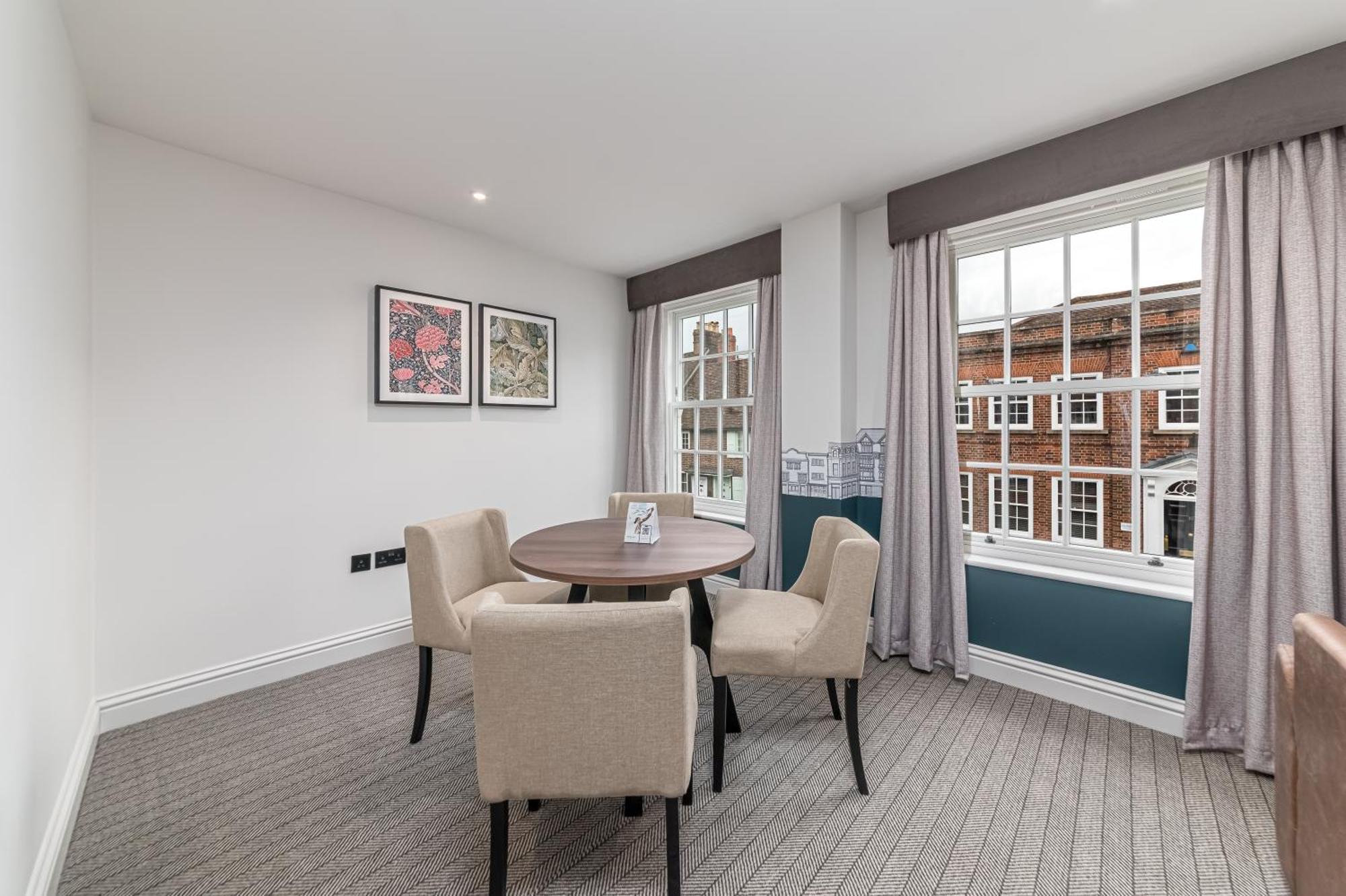 Mercure Salisbury White Hart Hotel & Apartments Dış mekan fotoğraf
