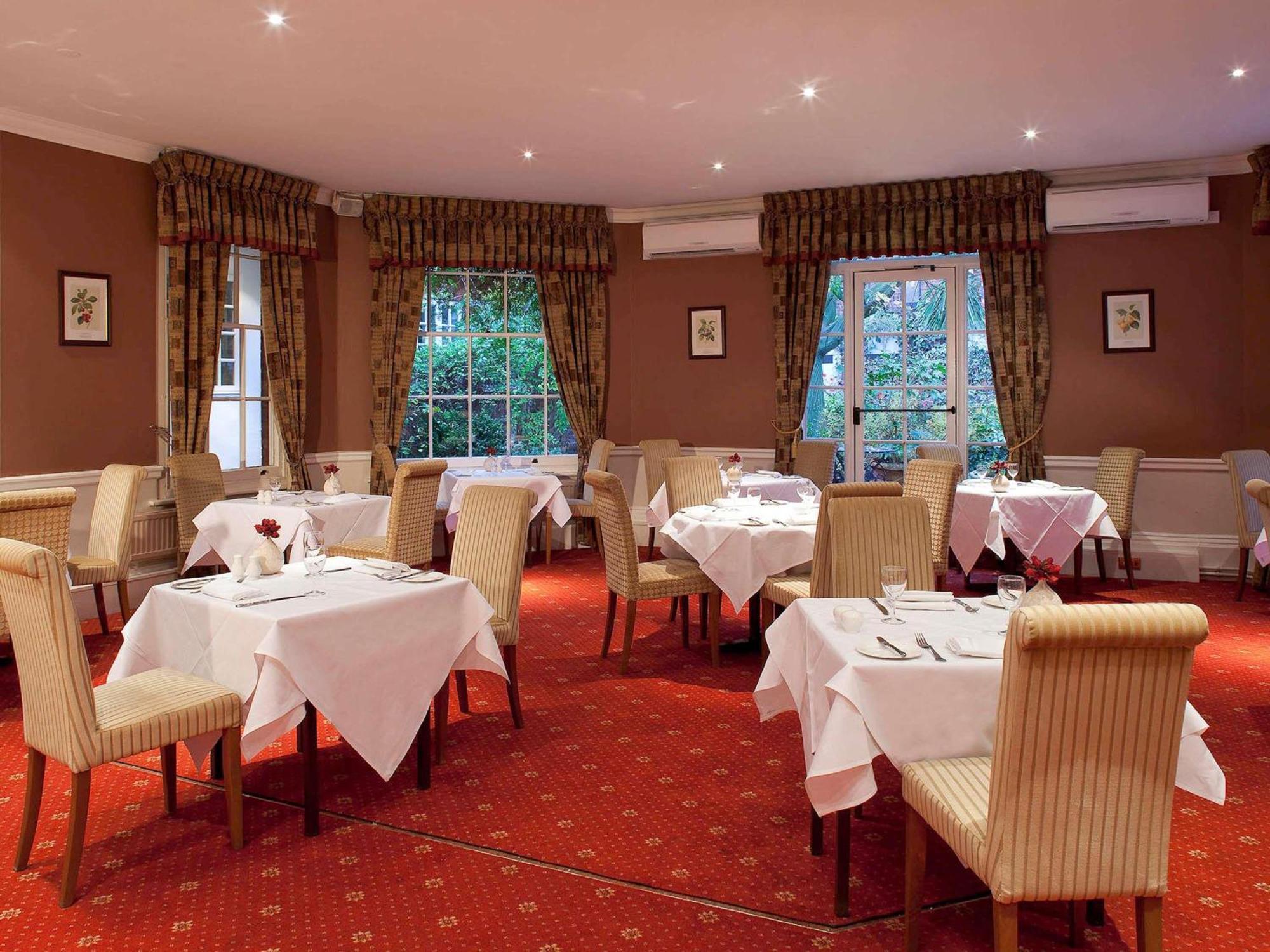 Mercure Salisbury White Hart Hotel & Apartments Dış mekan fotoğraf
